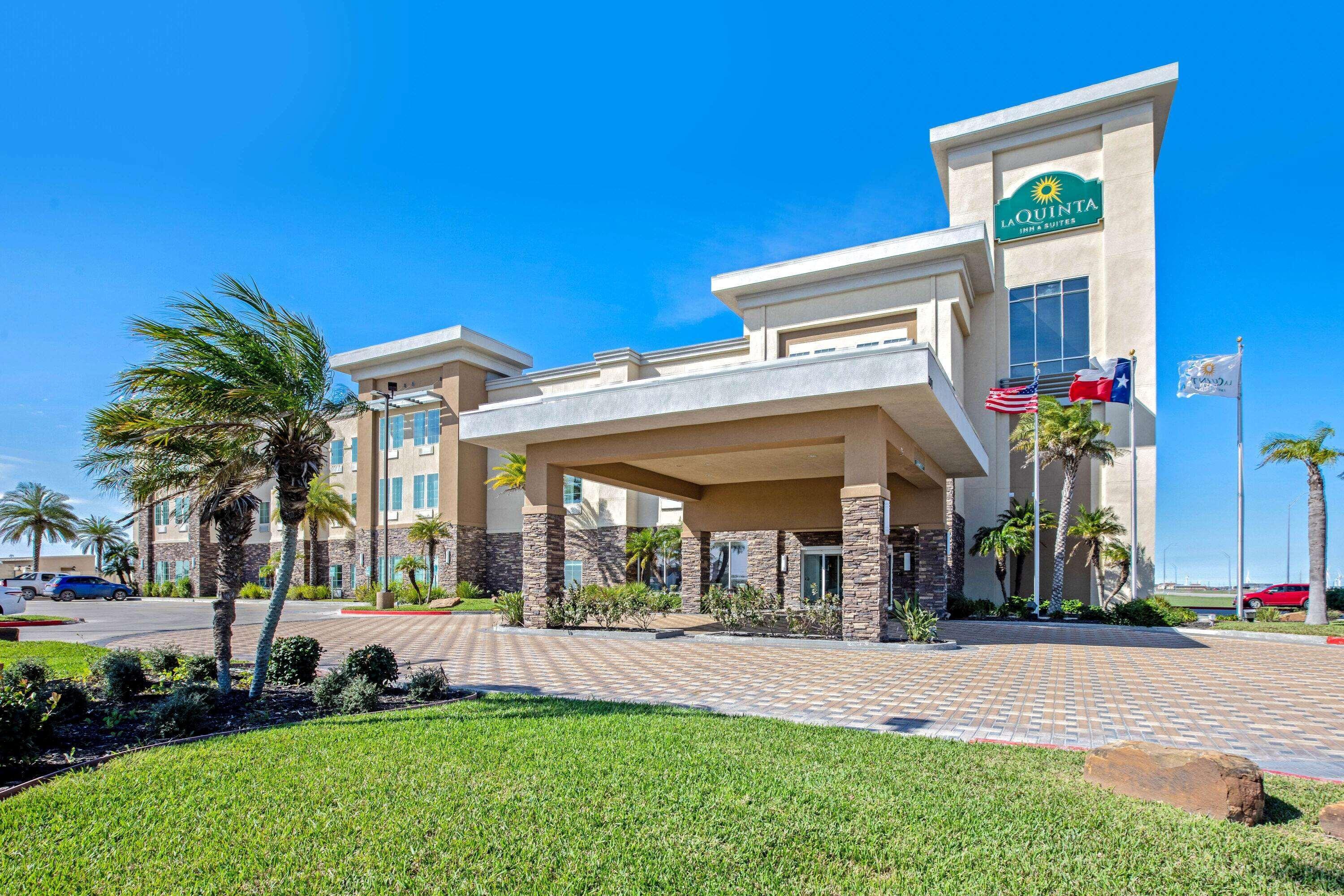La Quinta By Wyndham Corpus Christi - 3*